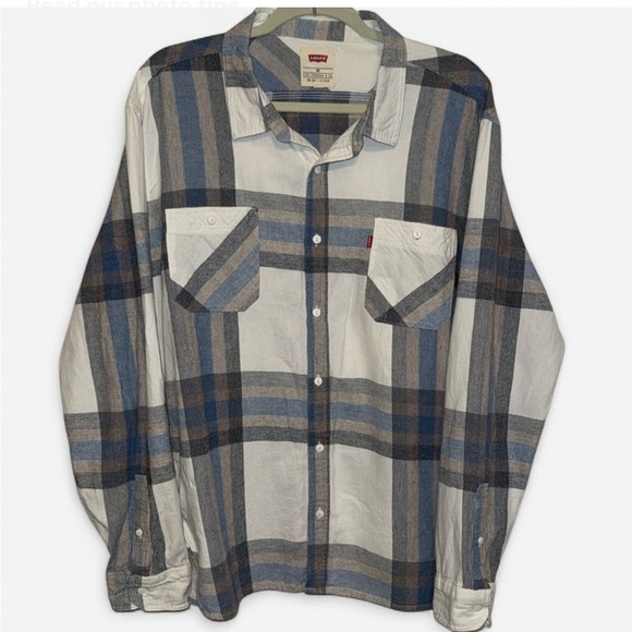 Levi's Other - Levi’s red tab  men’s long sleeve button down shirt